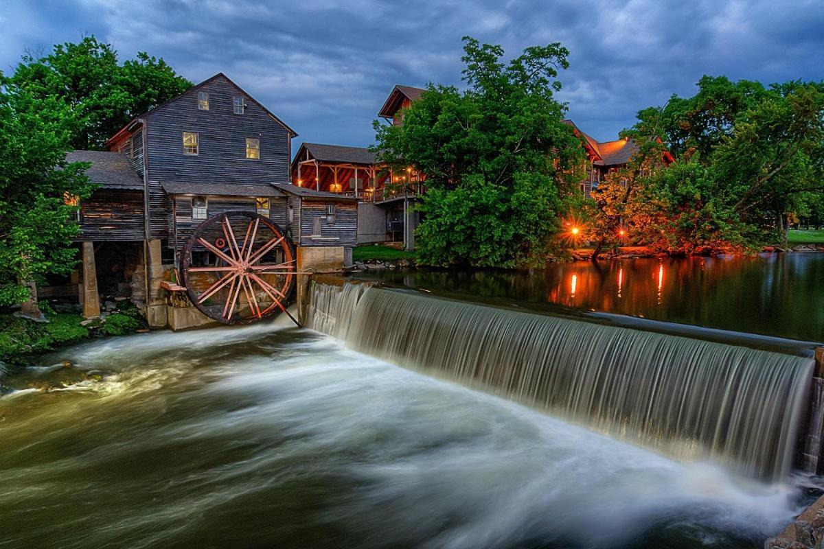 Apple Valley Hideaway, 1089 Of Free Attraction Tickets For Each Paid Day, Dollywood And More! Pigeon Forge Exterior photo